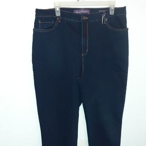 Gloria Vanderbilt Amanda Jeans size 16 NWOT